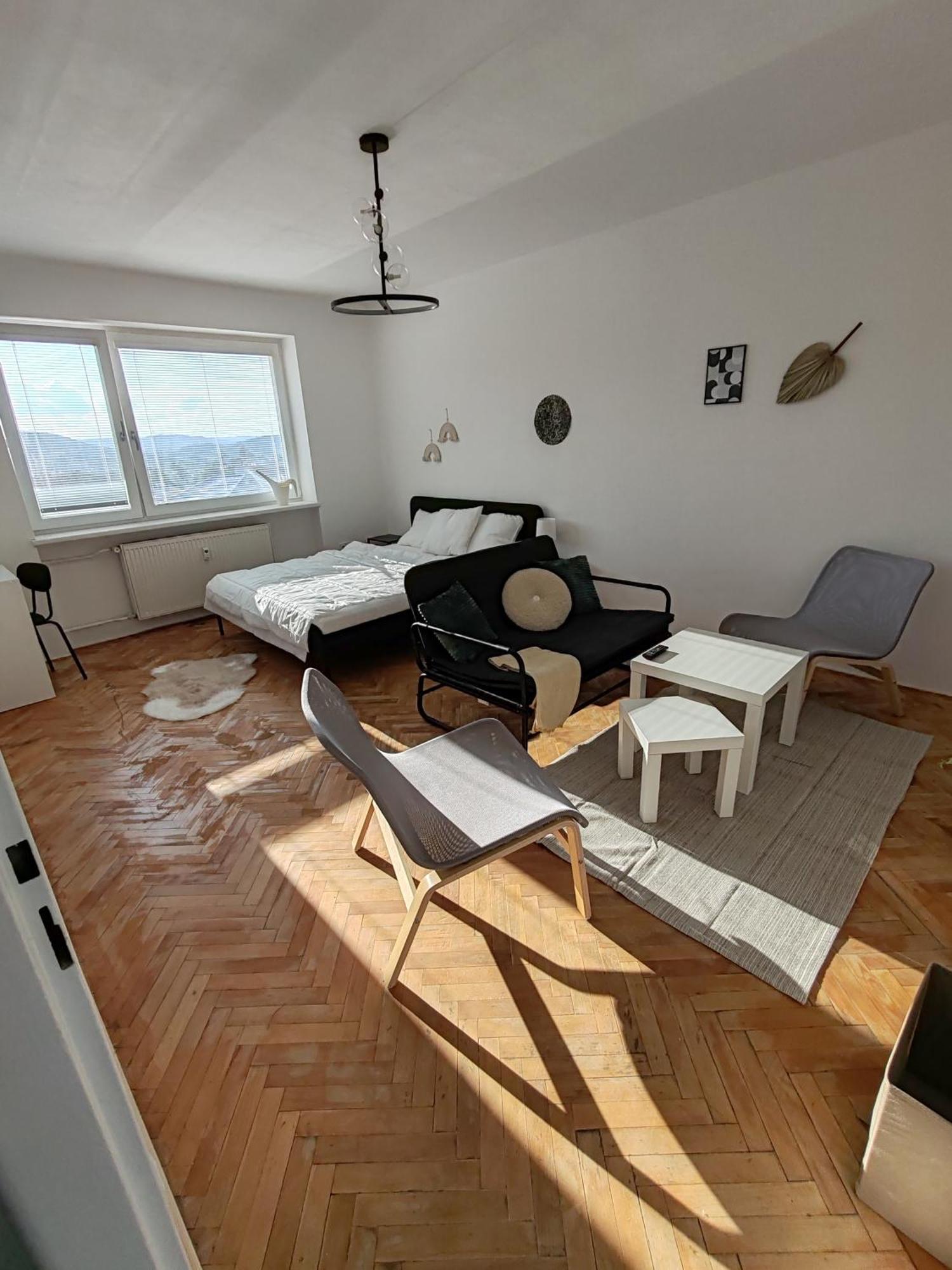 Apartman Brezinova Brno Exterior foto